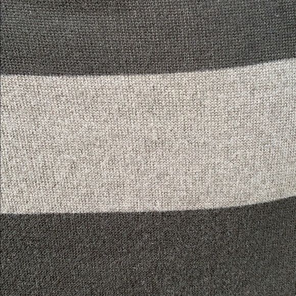 ❌DONATED❌Charcoal Gray Black Stripe Lace Up V-neck Top - Picture 7 of 9